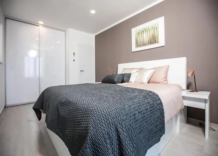 Bleu - Three Bedroom With Balcony And View 杜布罗夫尼克