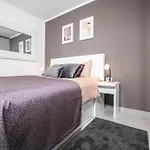 דירה Bleu - Three Bedroom With Balcony And View דוברובניק