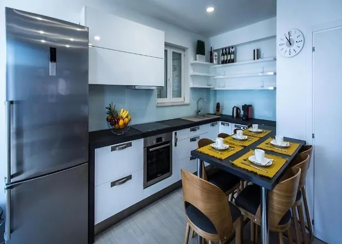 Bleu - Three Bedroom With Balcony And View Dubrovnik